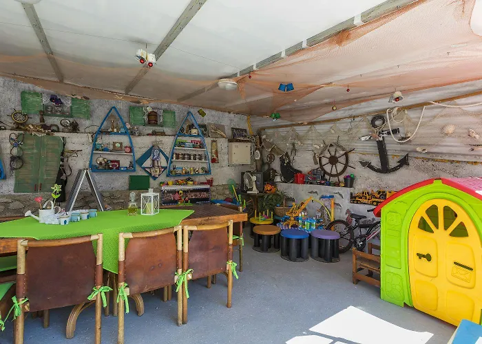 Apartman Charmantes Hundefreundliches Mit Privatem Balkon, Spielplatz, Grill *