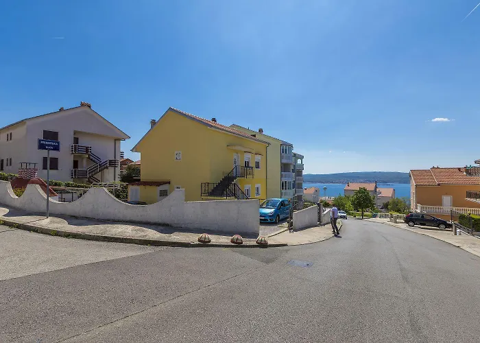 Charmantes Hundefreundliches Mit Privatem Balkon, Spielplatz, Grill *