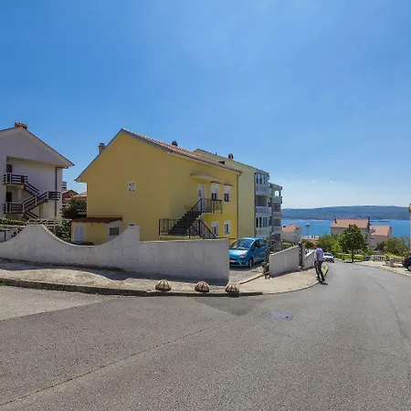 Charmantes Hundefreundliches Mit Privatem Balkon, Spielplatz, Grill *